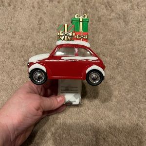 Bath and Bodyworks car with presents wallflower holder